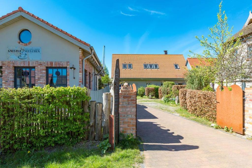 Ferienscheune Seelchen Neuendorf  Buitenkant foto